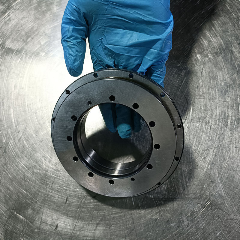 怎样预防转台轴承过早损坏？详解各种注意事项