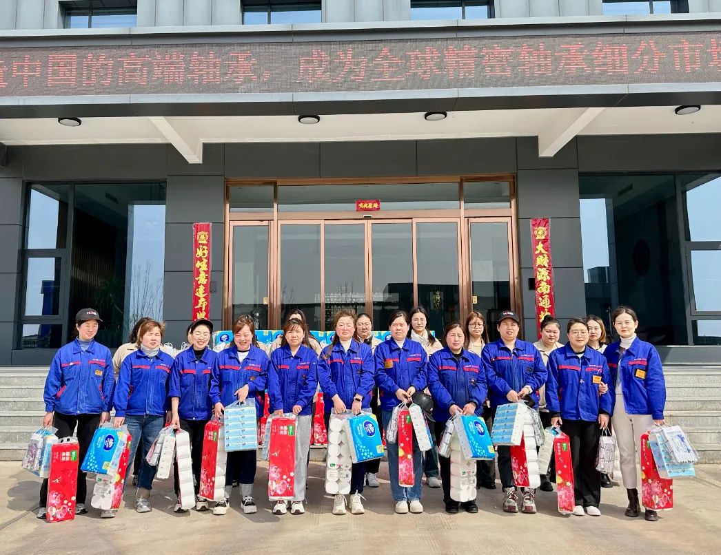 女性的力量 从不渺小一一J9九游会集团的女神们节日快乐！